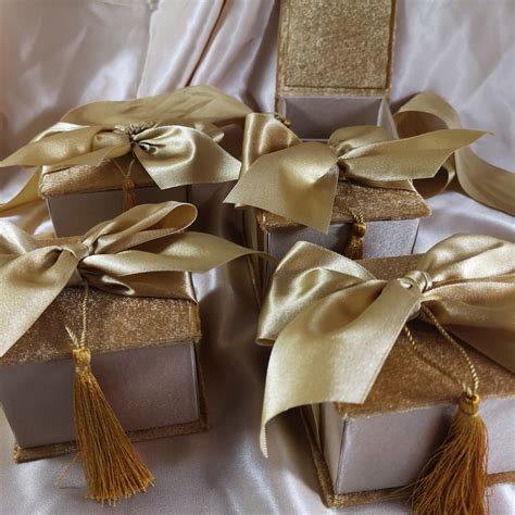 velvet favor boxes